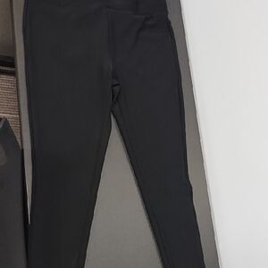 Maze black stretch pull on ankle pant size 2X